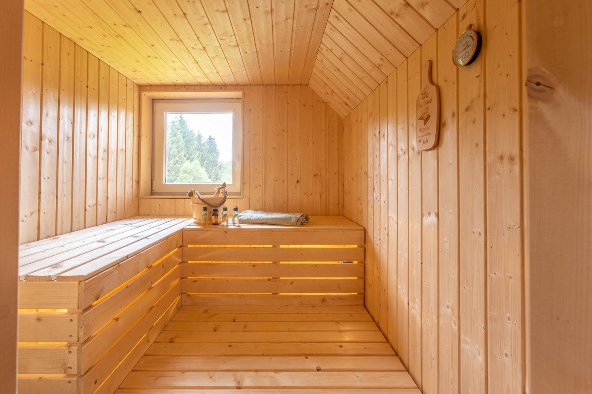 Urlaub Am Schwarzbach Mit Sauna Und Whirlpool Haus Felix Küchelscheid Exteriér fotografie